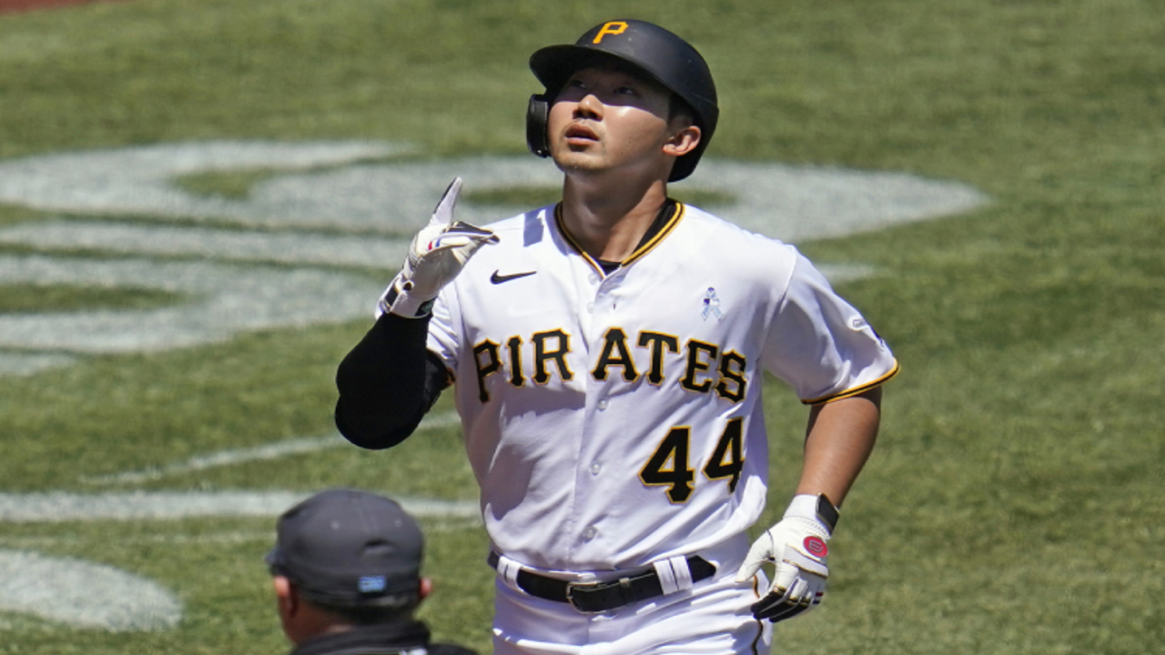 Pirates’ Park Hoy-jun ชนะโฮมรันแรกของฤดูกาล